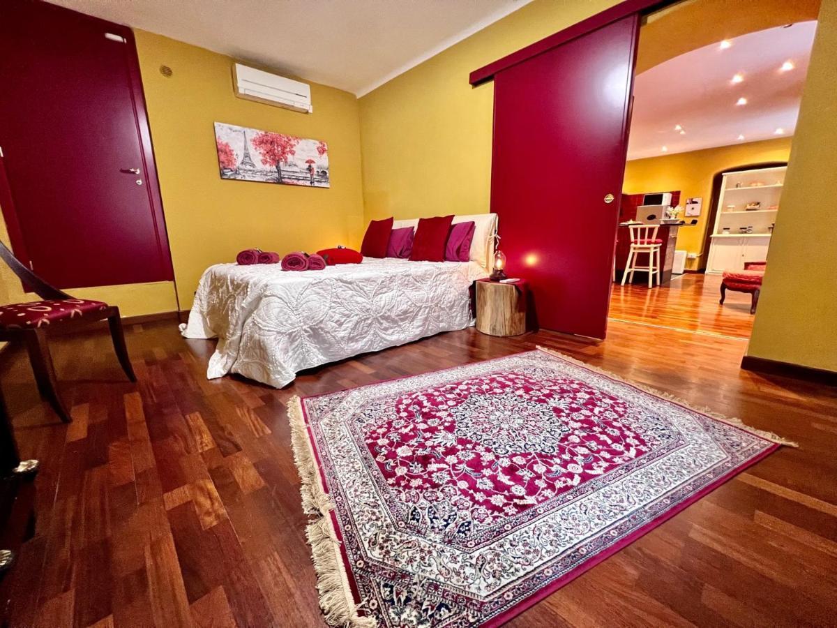 Loft Di Charme In Centro Apartment Genua