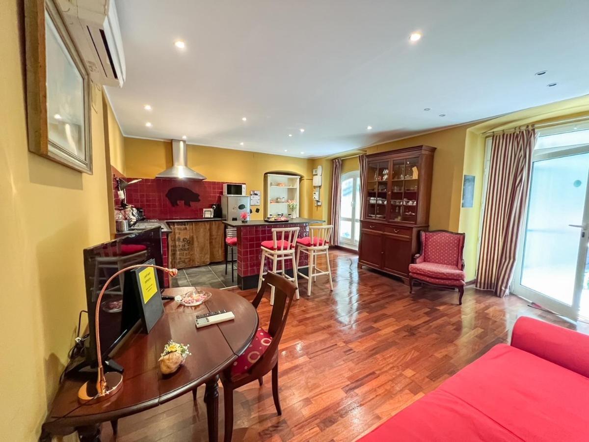 Apartment Loft Di Charme In Centro Genua
